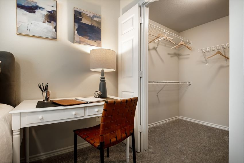 Slate Creek At Westover Hills Apartments, 2210 Rogers Road, San Antonio